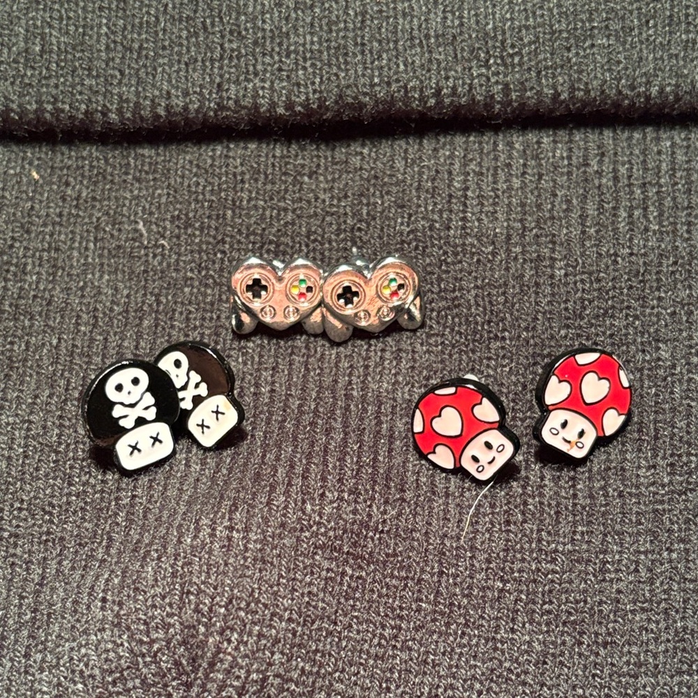Kids Fun Skull and Mushroom Earrings Set